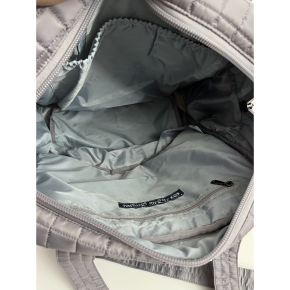 Lug "Puddle Jumper" Travel Tote w/Detachable Strap - Picture 3 of 7